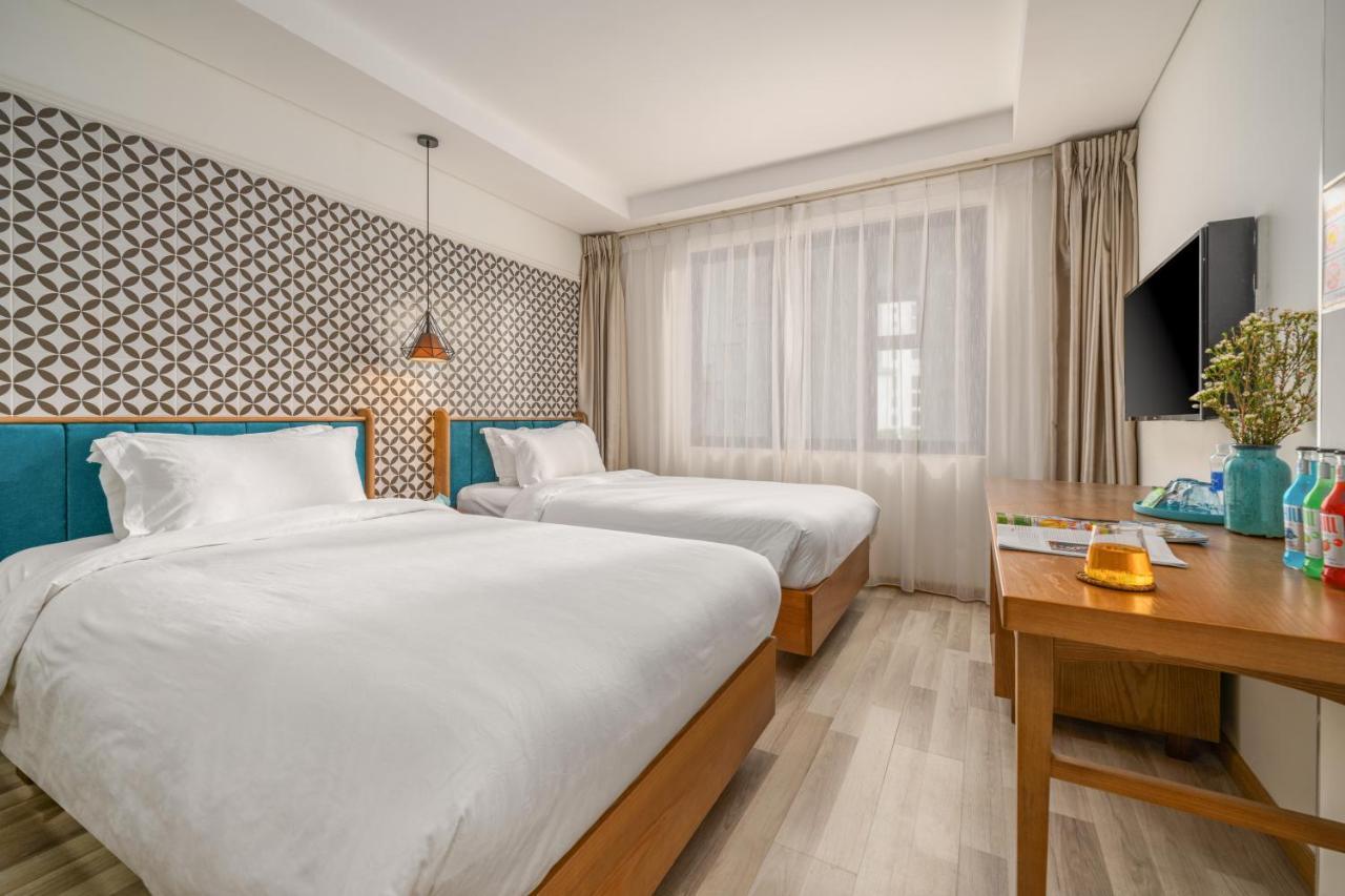 Brilliant Majestic Hotel Da Nang Esterno foto