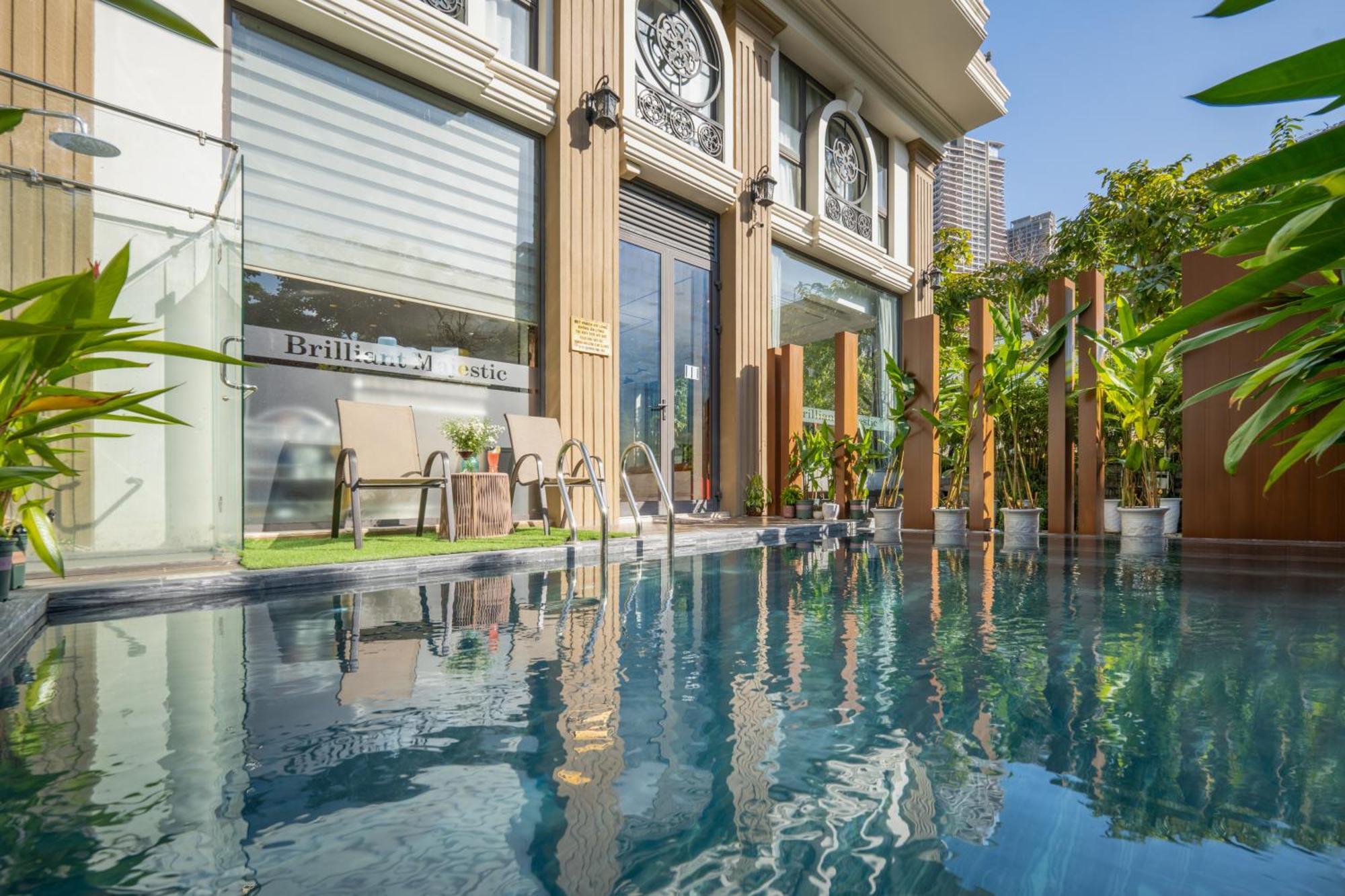 Brilliant Majestic Hotel Da Nang Esterno foto